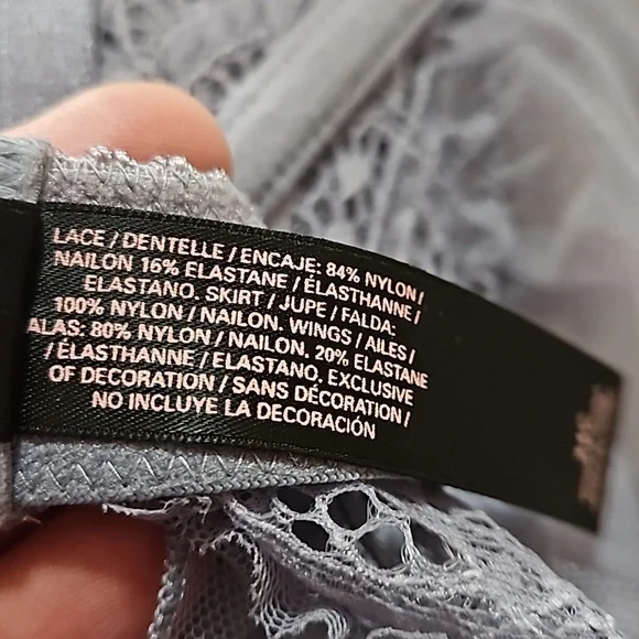 VS is killing it here. This is the best little garment I have seen in forever. - Picture 9 of 9